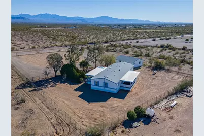 917 S Estrella Road, Golden Valley, AZ 86413 - Photo 84