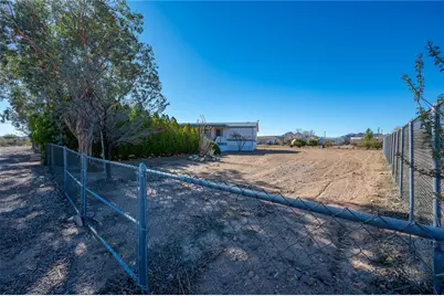 917 S Estrella Road, Golden Valley, AZ 86413 - Photo 16