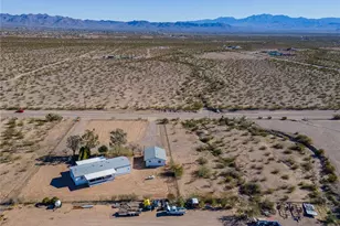 917 S Estrella Rd, Golden Valley, AZ 86413 - Photo 94