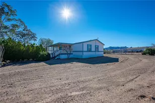 917 S Estrella Rd, Golden Valley, AZ 86413 - Photo 18