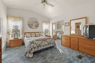 917 S Estrella Rd, Golden Valley, AZ 86413 - Photo 46