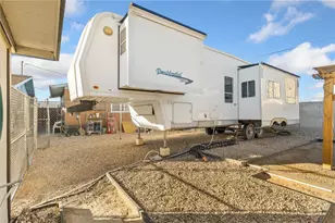 2012 Kingston Dr, Bullhead City, AZ 86442 - Photo 24