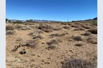 9402 N Bridlebit Avenue #7, Kingman, AZ 86401 - Photo 2