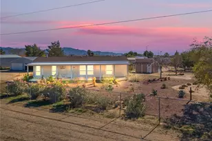 500 S San Pedro Rd, Golden Valley, AZ 86413 - Photo 1