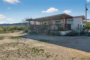 18310 US-93, Wikieup, AZ 85360 - Photo 2