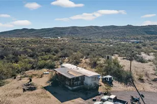 18310 US-93, Wikieup, AZ 85360 - Photo 14