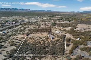 18310 US-93, Wikieup, AZ 85360 - Photo 8