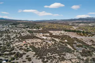 18310 US-93, Wikieup, AZ 85360 - Photo 16