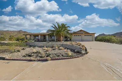 3228 N Kayenta, Golden Valley, AZ 86413 - Photo 1