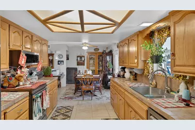 3228 N Kayenta, Golden Valley, AZ 86413 - Photo 10