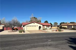 995 Hillcrest Dr, Kingman, AZ 86409 - Photo 10