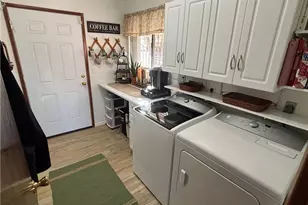 995 Hillcrest Dr, Kingman, AZ 86409 - Photo 36