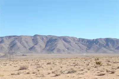 33323003 N Boulder Road, Kingman, AZ 86409 - Photo 1