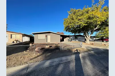 1943 Hope Avenue, Kingman, AZ 86401 - Photo 2