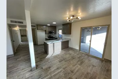 1943 Hope Avenue, Kingman, AZ 86401 - Photo 8