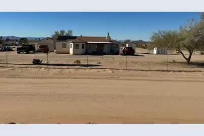 16297 S Shep Lane, Yucca, AZ 86438 - Photo 1