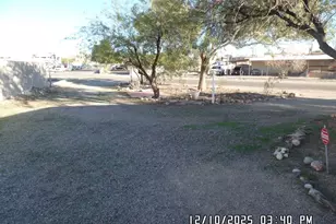 2285 Kaibab Dr, Bullhead City, AZ 86442 - Photo 14