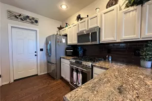 1585 Pettibone Dr, Bullhead City, AZ 86442 - Photo 14