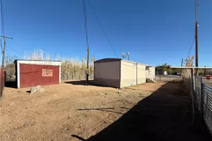 4149 N Eagle Dr, Kingman, AZ 86409 - Photo 2