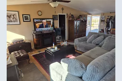 1130 W Campanile Drive, Meadview, AZ 86444 - Photo 16