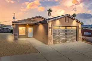 1869 Avalon Dr, Bullhead City, AZ 86442 - Photo 2