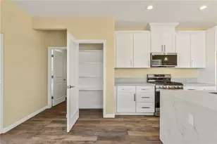 1869 Avalon Dr, Bullhead City, AZ 86442 - Photo 14