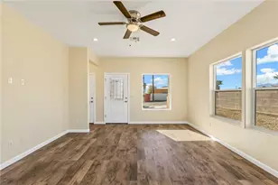 1869 Avalon Dr, Bullhead City, AZ 86442 - Photo 8