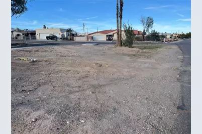 1461 Marina Parkway Drive, Bullhead City, AZ 86442 - Photo 2