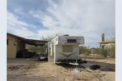 3815 1st Avenue, Yucca, AZ 86438 - Photo 10