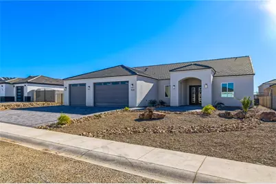 1928 Via Borgata, Fort Mohave, AZ 86426 - Photo 4