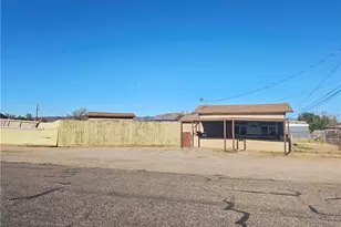 3595 E Warbler Ln, Kingman, AZ 86409 - Photo 2