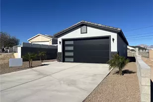 949 Harbor Dr, Bullhead City, AZ 86442 - Photo 2