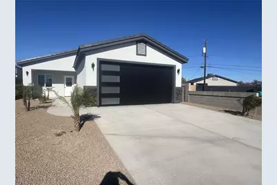 949 Harbor Drive, Bullhead City, AZ 86442 - Photo 1