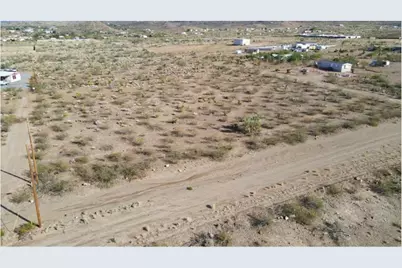 Lot 9A W Shipp Drive, Golden Valley, AZ 86413 - Photo 2