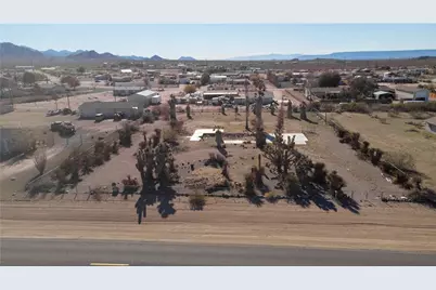 3008 W McConnico Road, Golden Valley, AZ 86413 - Photo 2