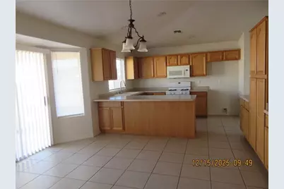 3915 Nicole, Kingman, AZ 86409 - Photo 4