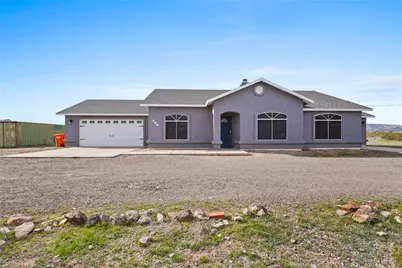 917 S Escuela Road, Golden Valley, AZ 86413 - Photo 2