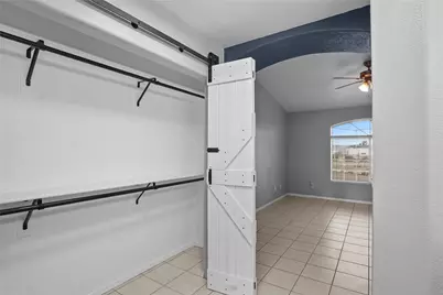 917 S Escuela Road, Golden Valley, AZ 86413 - Photo 14