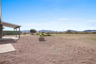 917 S Escuela Road, Golden Valley, AZ 86413 - Photo 24