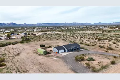 917 S Escuela Road, Golden Valley, AZ 86413 - Photo 30