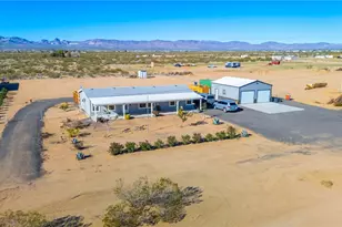 429 S Lochiel Rd, Golden Valley, AZ 86413 - Photo 52