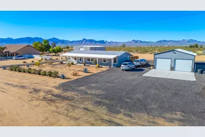 429 S Lochiel Road, Golden Valley, AZ 86413 - Photo 1