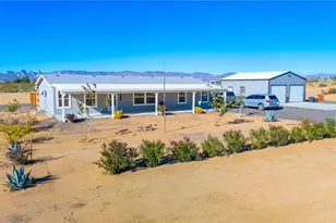 429 S Lochiel Rd, Golden Valley, AZ 86413 - Photo 2