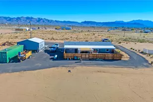 429 S Lochiel Rd, Golden Valley, AZ 86413 - Photo 56