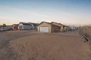 3147 E Thompson Ave, Kingman, AZ 86409 - Photo 2