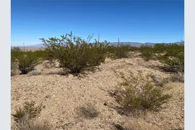 9394 N Bridlebit Avenue #6, Kingman, AZ 86401 - Photo 1