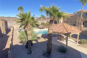 890 Florence Ave, Bullhead City, AZ 86429 - Photo 14