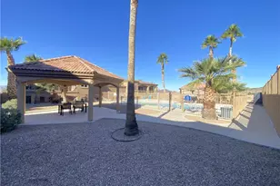 890 Florence Ave, Bullhead City, AZ 86429 - Photo 8