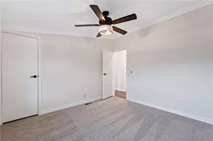 665 Holly St, Bullhead City, AZ 86442 - Photo 22