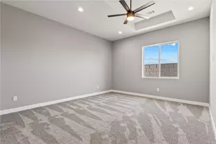 2345 Raven Ct, Bullhead City, AZ 86442 - Photo 10